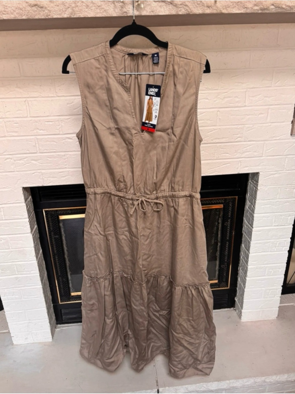 Lands' End Sleeveless Tiered Drawstring Maxi Dress in Taupe